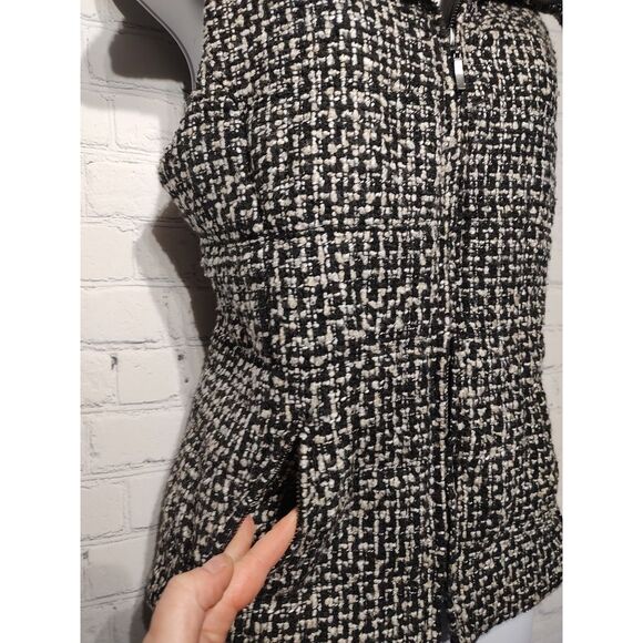 WHBM soft tweed puffer vest w/pockets medium* - Picture 3 of 5